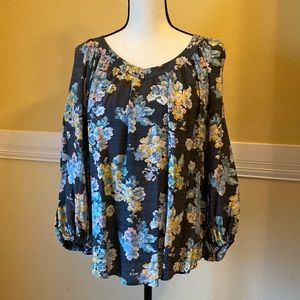 LC Lauren Conrad Ladies Top; Medium; Floral Print